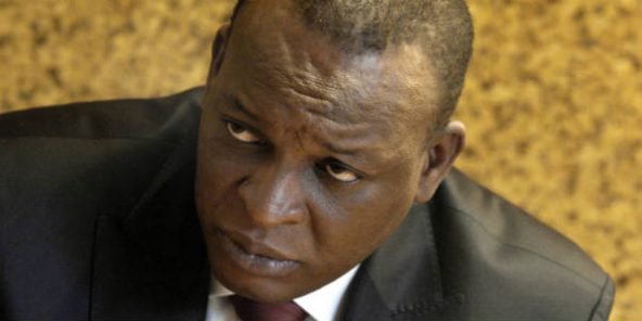 Guinée-Sénégal : Sékouba Konaté a demandé un passeport sénégalais à Macky Sall