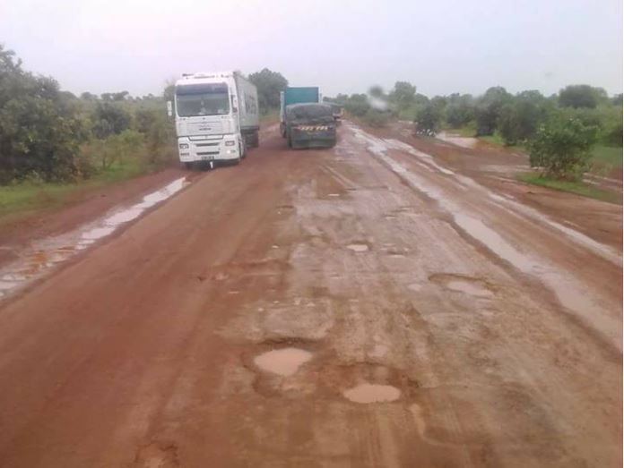 Mauvais état de la route Bamako-Kayes : Les Kayesiens décident de bloquer les voies ce vendredi