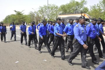 Assassinat du commissaire Tounkara : La police porte plainte et  organise une ‘‘marche noire’’